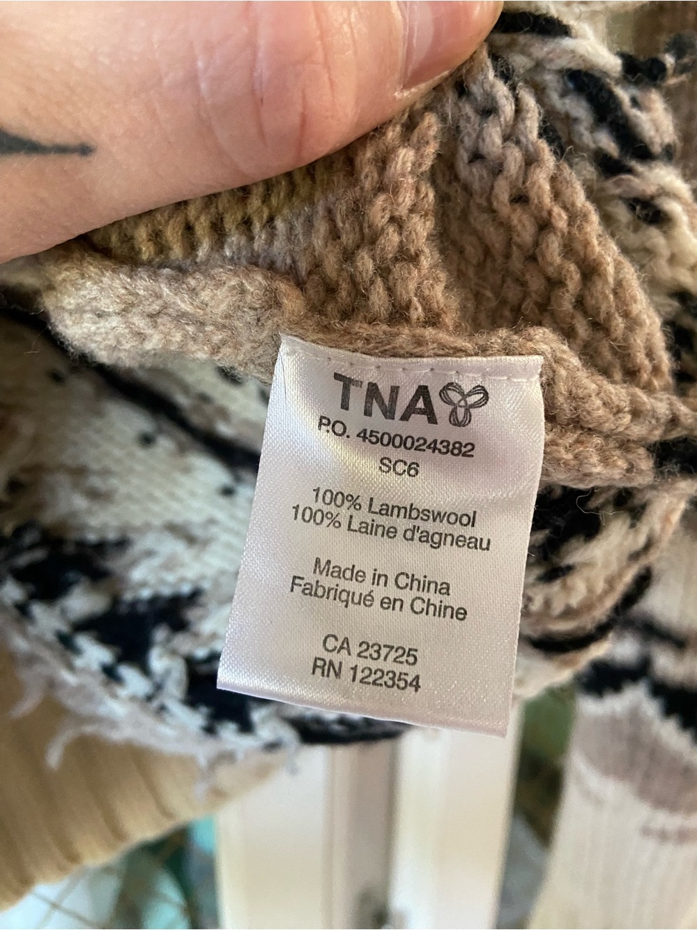 TNA Wool Zip Up Aritiza Cardigan Cozy Fall
Winter Chunky Knit Grey Cream Pockets - Picture 11 of 12